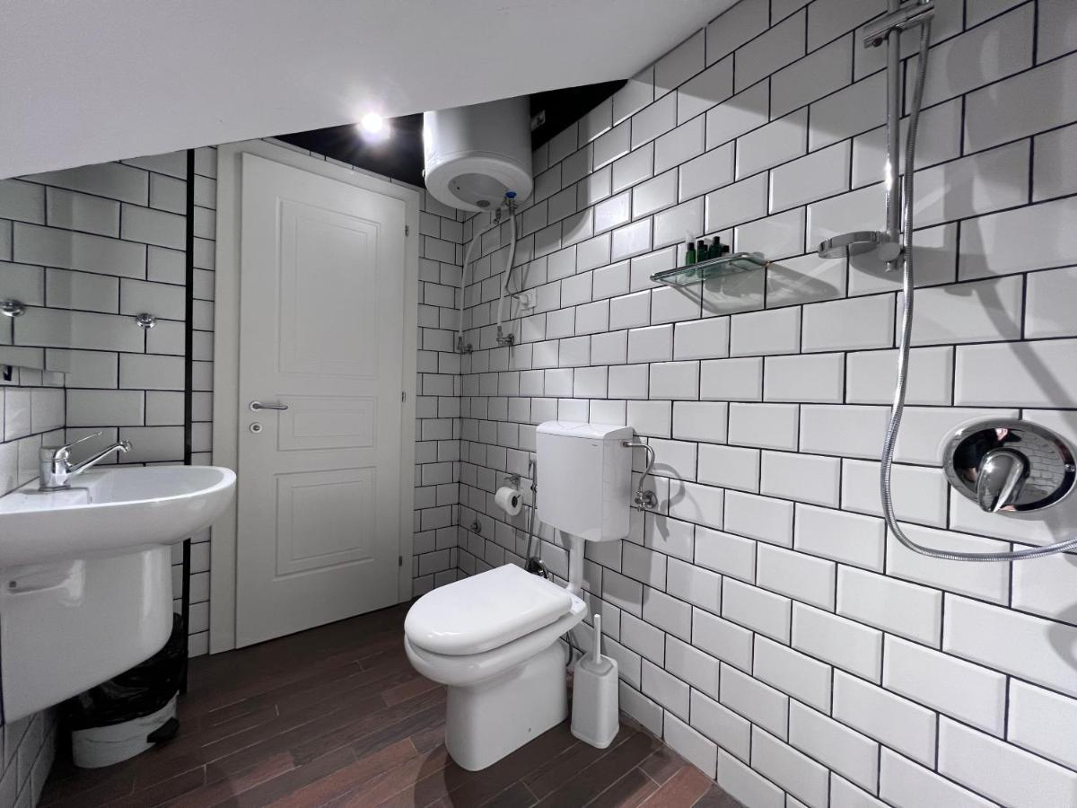 Bobi Hotel Шкодер Экстерьер фото